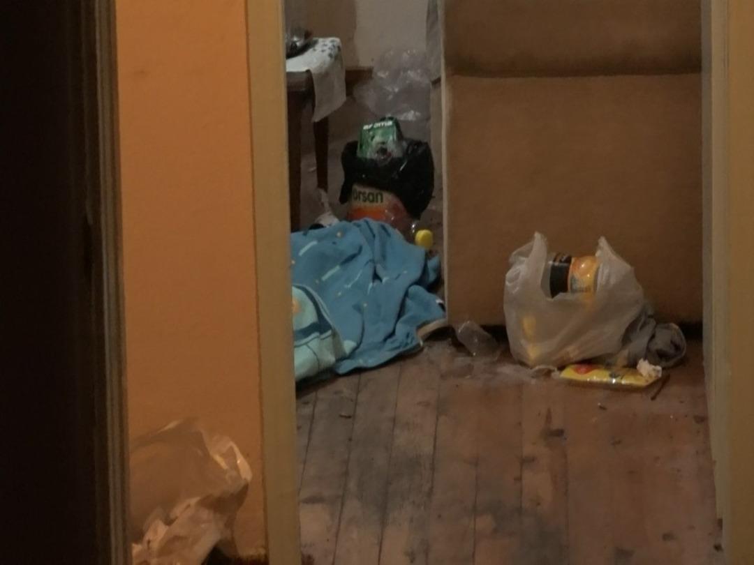 Kimsesiz yaşayan adamdan haber alamayan komşular kapıyı kırdı, cansız bedeni ile karşılaştı