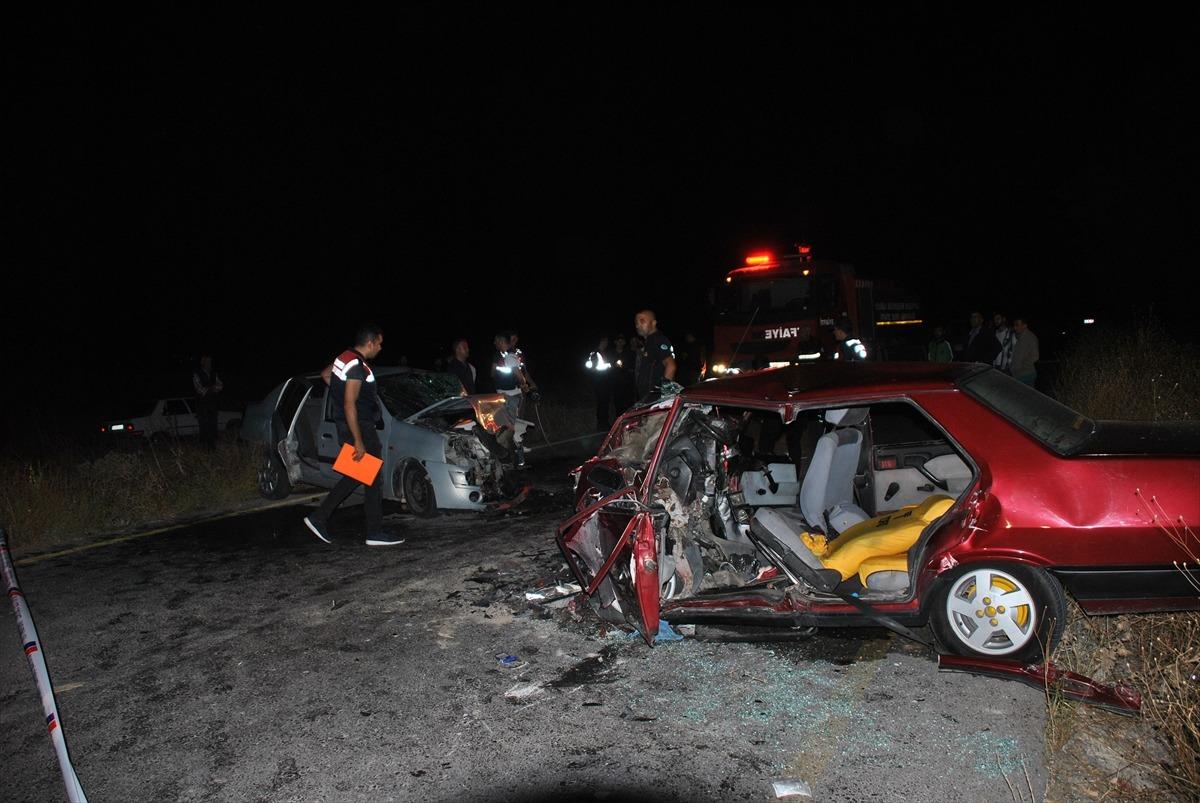 Manisa'da korkun&ccedil; kaza! Otoyol savaş alanına d&ouml;nd&uuml;!