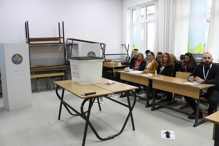 Kosova'da halk sandık başında G3