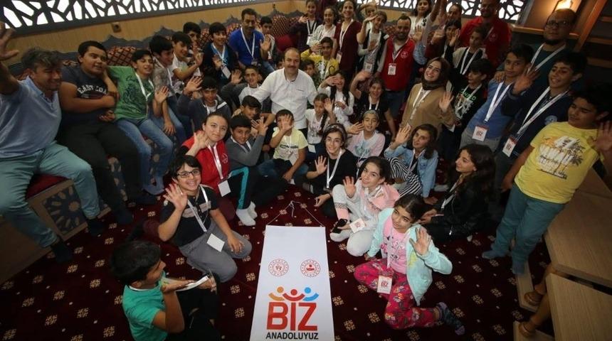 Tuncelili gen&ccedil;ler Ordu&rsquo;da