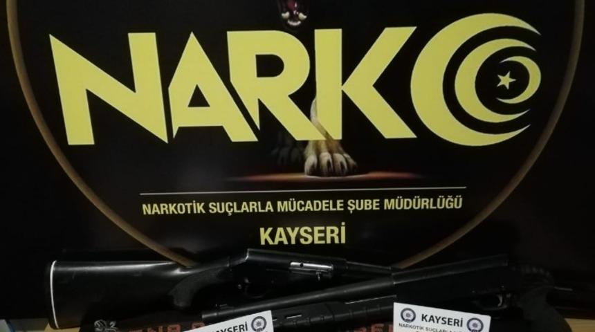 4 uyuşturucu taciri g&ouml;zaltına alındı