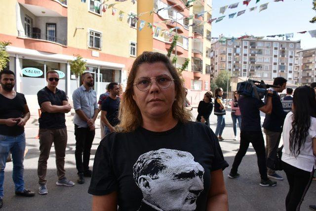 Sakarya’dan Diyarbakır’da evlat nöbetindeki ailelere destek ziyareti