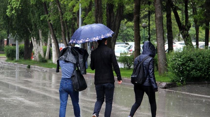 Doğu Karadeniz’de gök gürültülü sağanak yağış etkili olacak