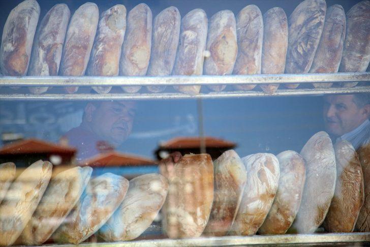 Bu ekmeğin tarifi tutturulamıyor! Ünü ilçe sınırlarını aştı G1