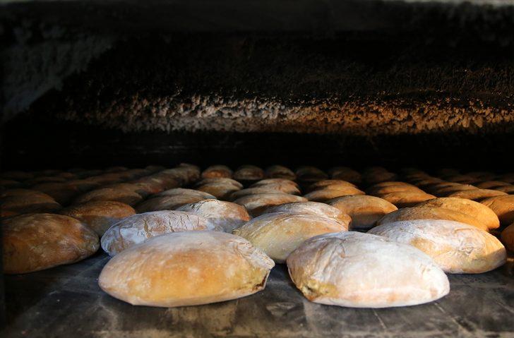 Bu ekmeğin tarifi tutturulamıyor! Ünü ilçe sınırlarını aştı G4