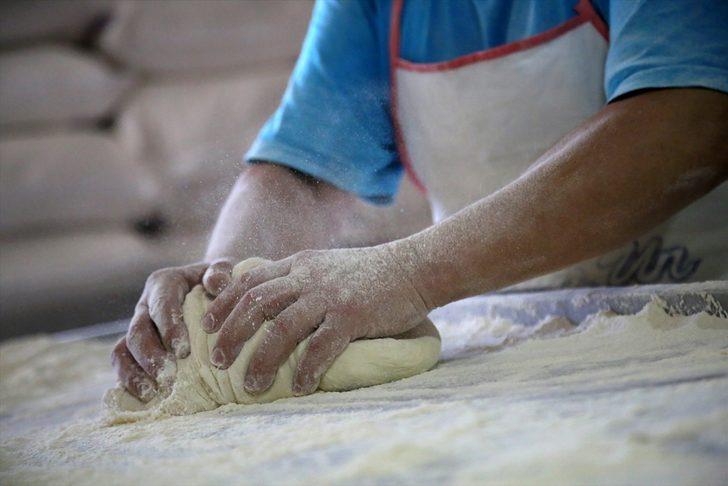 Bu ekmeğin tarifi tutturulamıyor! Ünü ilçe sınırlarını aştı G5