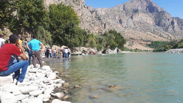 Serinlemek i&ccedil;in Zap Suyu na giren 2 kuzen boğuldu 2