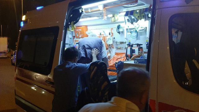 Ambulansa yol vermek istersen çarpıştılar: 1 yaralı