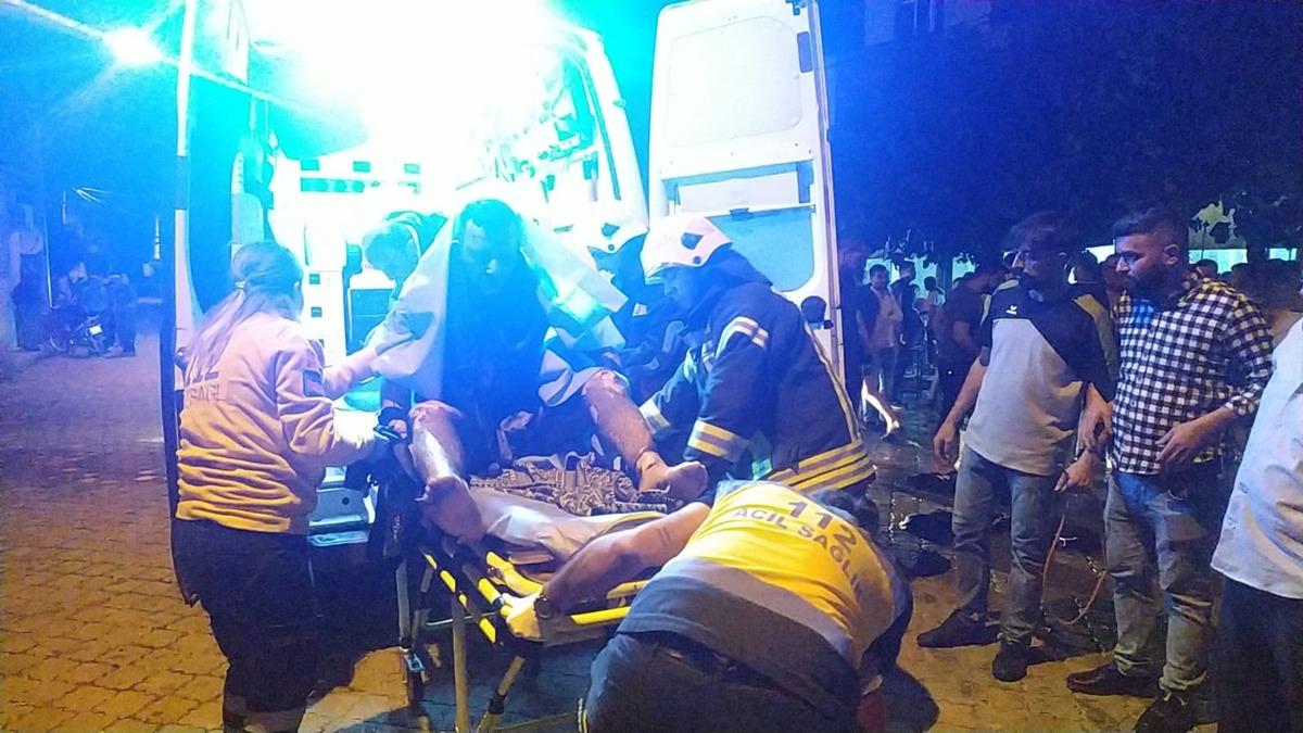 Manisa'da sokak ortasında dehşet! &Uuml;zerine benzin d&ouml;k&uuml;p kendini yaktı!