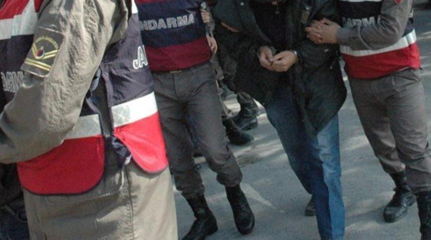 Kastamonu'da uyuşturucu ve silah operasyonu! Jandarma ekipleri g&ouml;z a&ccedil;tırmadı! 