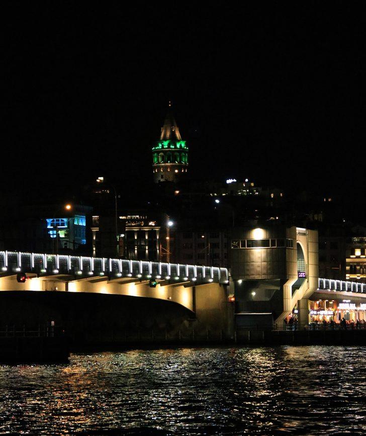 İstanbul "serebral palsi" için yeşile büründü G2