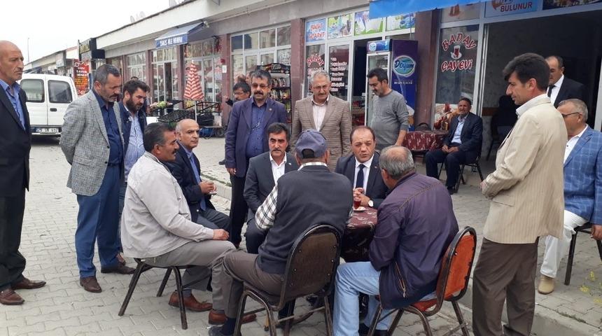 MHP İl Başkanı Karataş, Ilıca’da yeni çarşı esnafını ziyaret etti