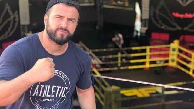 Kadınlar kick boks öğrenerek öz savunmaya hazırlanıyor