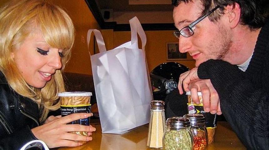 Ünlü olmadan önceki sevgilisi ortaya çıktı!