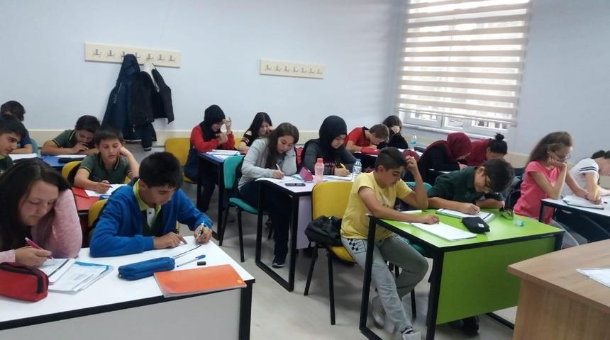 &Uuml;&ccedil; yılda 45 bin kişiye ulaşıldı