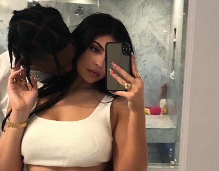 Kylie Jenner yeni yıl partisinde dağıttı!  G5