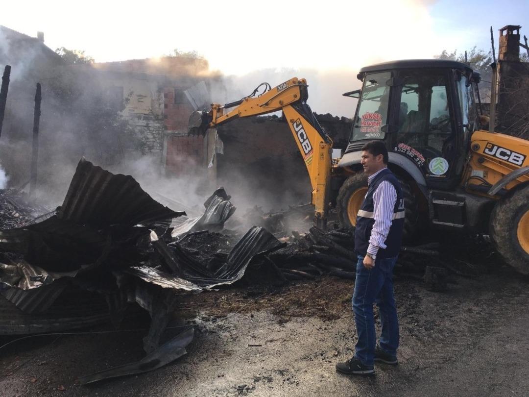 Dursunbey &Ccedil;akırca&rsquo;da yangın