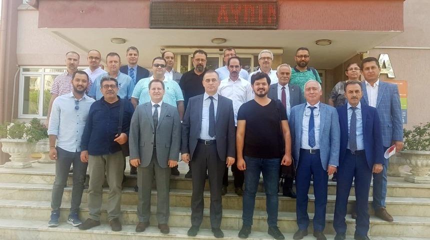 K&uuml;&ccedil;&uuml;kbaş Hayvan ıslahı projesinin toplantısı yapıldı