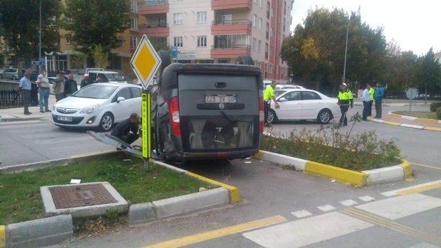 Çorum’da trafik kazası: 3 yaralı