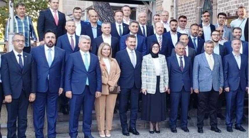 Kayaalp&rsquo;ten Ayvalık Belediyesi&rsquo;ne &ldquo;doğalgaz&rdquo; tepkisi