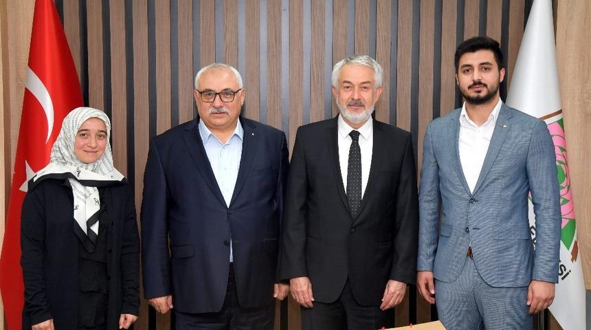 Başkan Başdeğirmen: &ldquo;Aynı ama&ccedil;la, aynı yolda y&uuml;r&uuml;yen kurumlarız&rdquo;