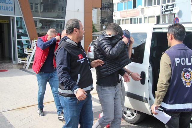 Sağır ve dilsiz yağma çetesi yakalandı