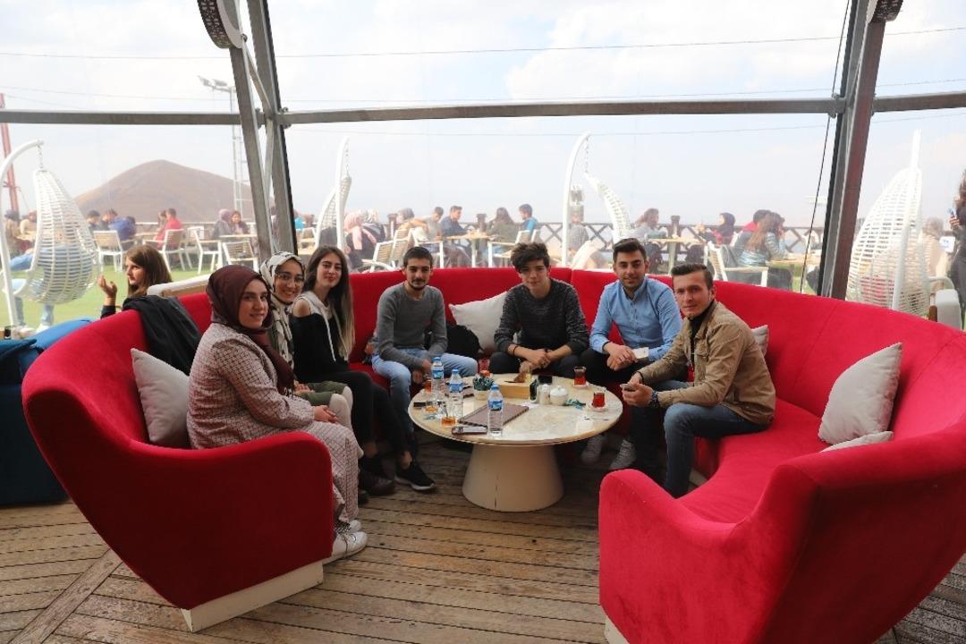 Atat&uuml;rk &Uuml;niversitesi Oryantasyon programı sona erdi