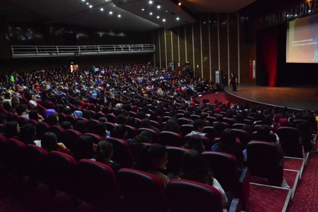 Torbalı&rsquo;daki Kariyer G&uuml;nlerine yoğun ilgi
