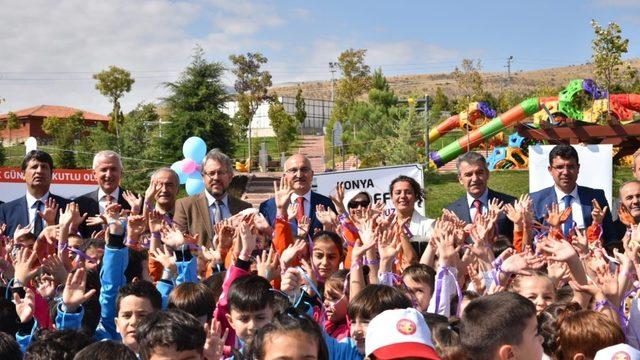 Konya’da Dünya Çocuk Günü kutlamaları gerçekleştirildi