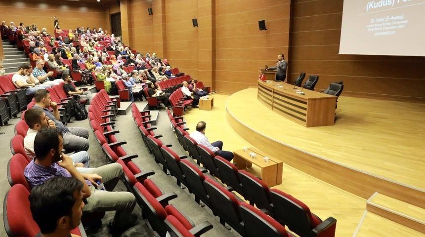 GA&Uuml;N&rsquo;de Kud&uuml;s&rsquo;&uuml;n Fethi konferansı verildi