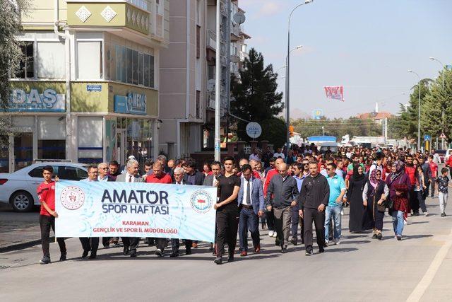 Karaman’da “Amatör spor haftası” etkinlikleri kortej yürüyüşü ile başladı