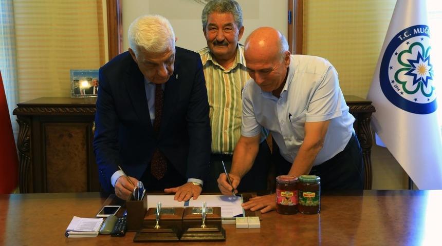 B&uuml;y&uuml;kşehir Muğla&rsquo;nın Balı i&ccedil;in imzaları attı
