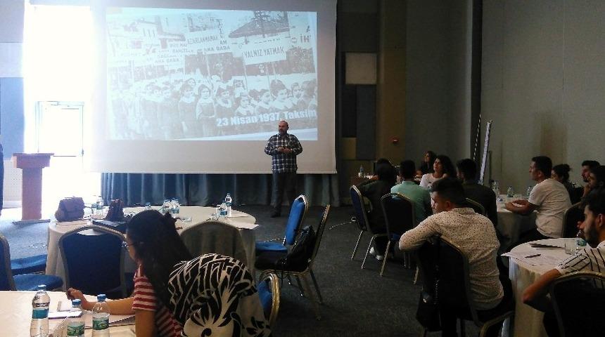 UNICEF Akran Ment&ouml;rl&uuml;ğ&uuml; Projesi &ouml;ğrenci bilgilendirme toplantısı yapıldı