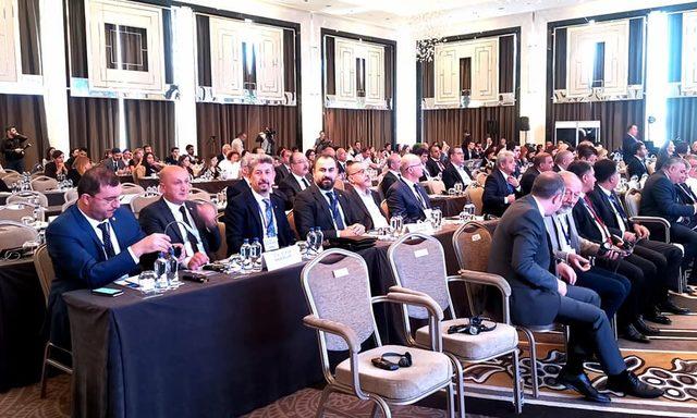Başkan Fındıkoğlu, İstanbul’da Ekonomi Zirvesine katıldı