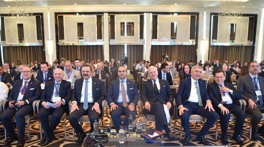 Başkan Fındıkoğlu, İstanbul&rsquo;da Ekonomi Zirvesine katıldı