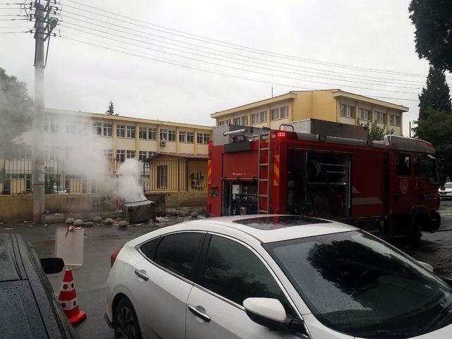 İzmir'de, kimyasal madde yangını korkuttu