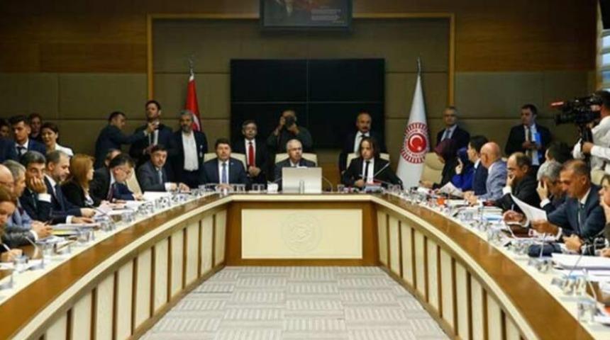 Yargı Reformu Strateji Belgesi'nin ilk paketi komisyondan ge&ccedil;ti