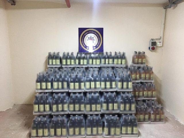 Polis tarafından takip edilen araçta 804 şişe kaçak içki ele geçirildi