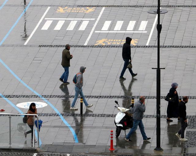 Gökçeada’ya bazı feribot seferleri iptal edildi