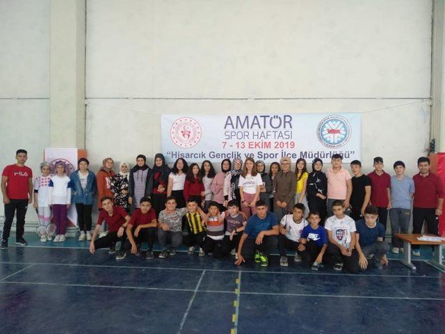 Hisarcık’ta Badminton Turnuvası