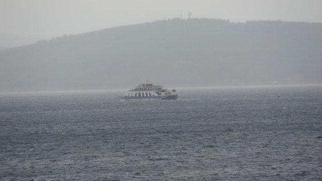 Gökçeada’ya bazı feribot seferleri iptal edildi