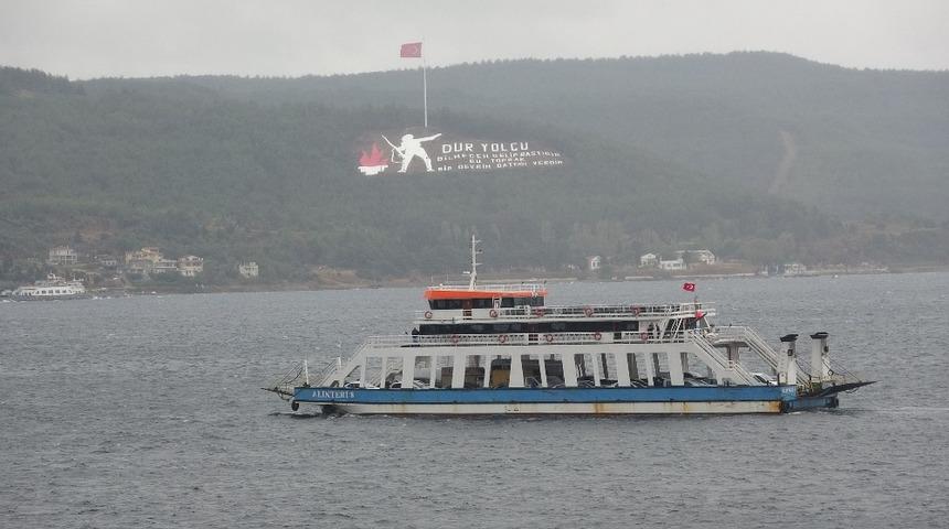 G&ouml;k&ccedil;eada&rsquo;ya bazı feribot seferleri iptal edildi