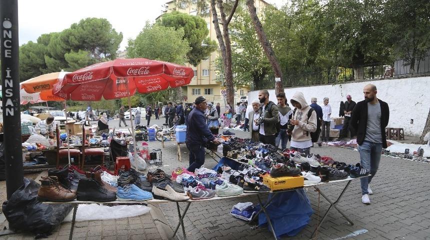 Efeler Belediyesi Bit Pazarı&rsquo;nda d&uuml;zenleme yaptı