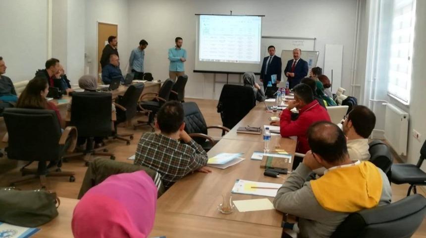 Öğretmenlere ‘Uygulamalı Proje Yazma Eğitimi’