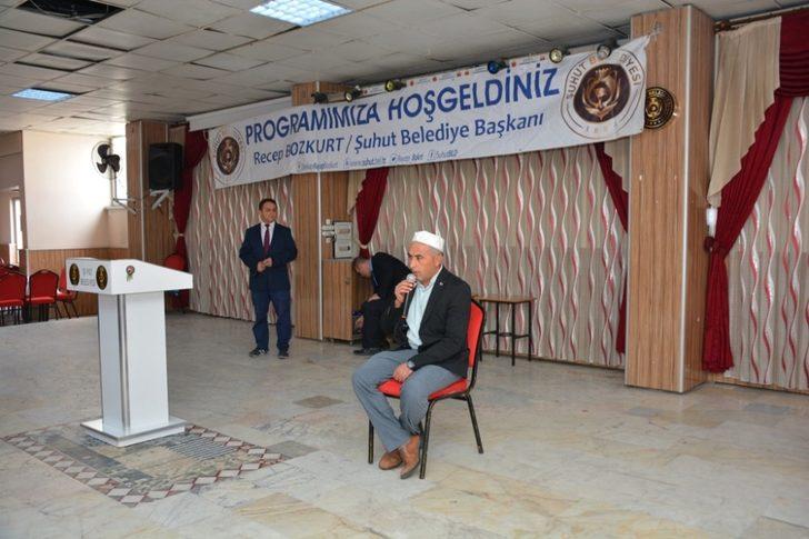 Şuhut Belediyesinden din görevlilerine yemek G4