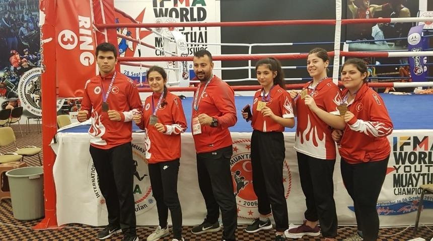 Dünya şampiyonlarından Tütüncü’ye teşekkür