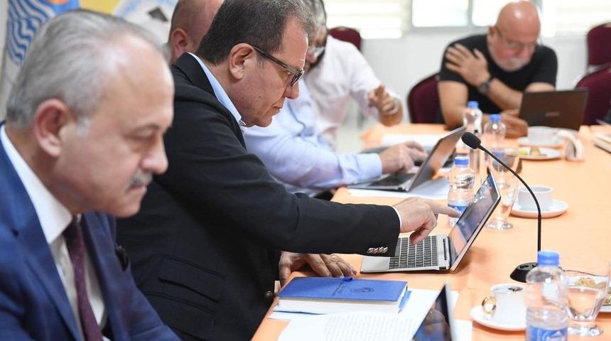 Başkan Seçer ’kodlama etkinliği’ne katıldı