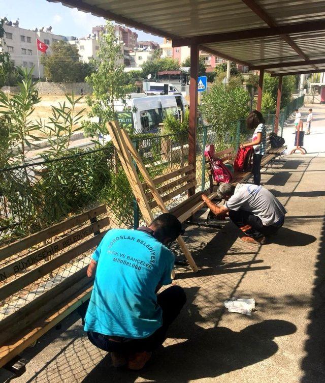 Toroslar’da okullarda bakım çalışmaları sürüyor