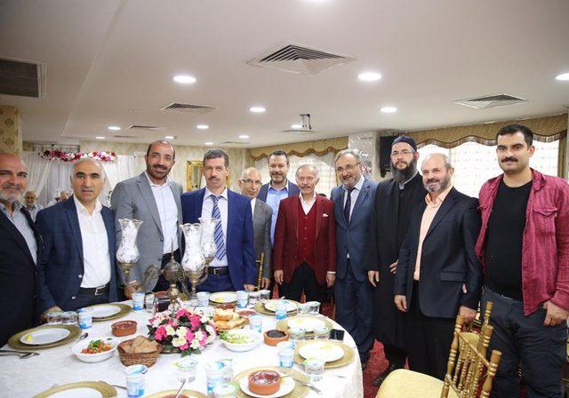Başkan Aydıner din görevlileriyle yemekte bir araya geldi