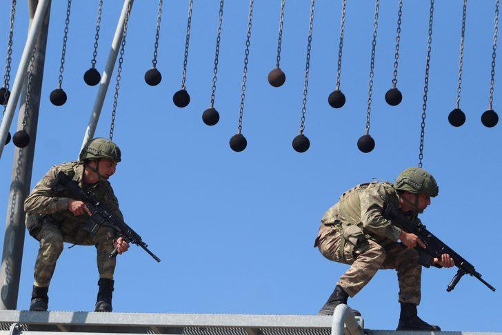 Komandolardan 'savaş' provası! Nefes kesen fotoğraflar G5